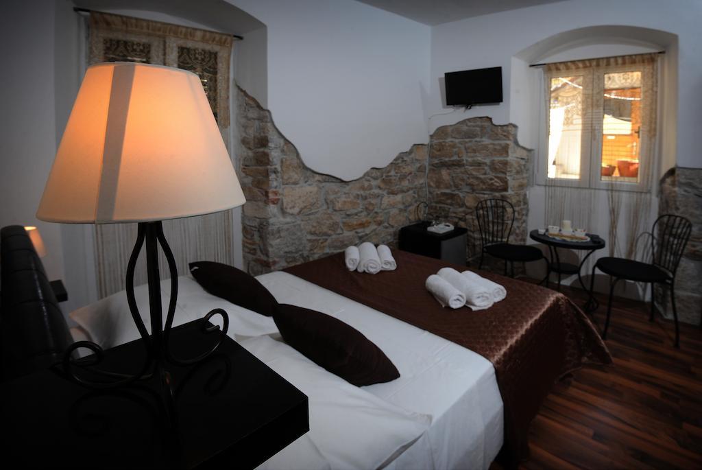 Rooms & Apartment Lasta Split Phòng bức ảnh